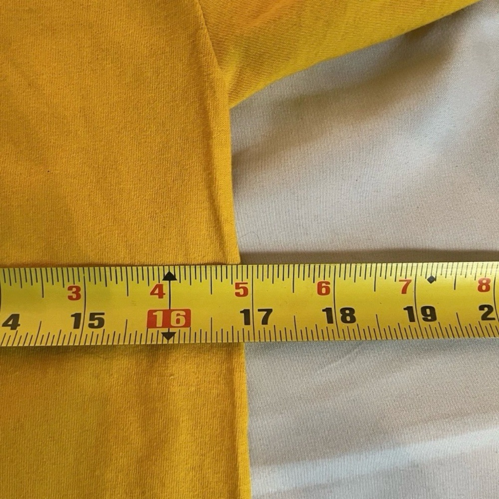 Pacman VTG Style Arcade TShirt Yellow Mens Small Graphic Print Front and Sleeves - Picture 9 of 10